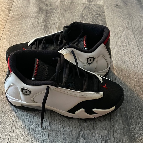 Jordan 14 - Picture 1 of 3